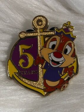 Disney Pin Tokyo Japan 5 Years Anniversary Prize Game Dale Anchor